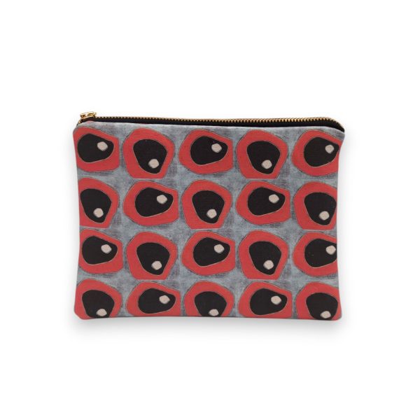 POUCH