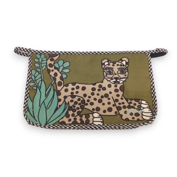 TOILETRY BAG