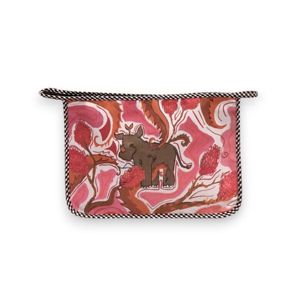 TOILETRY BAG