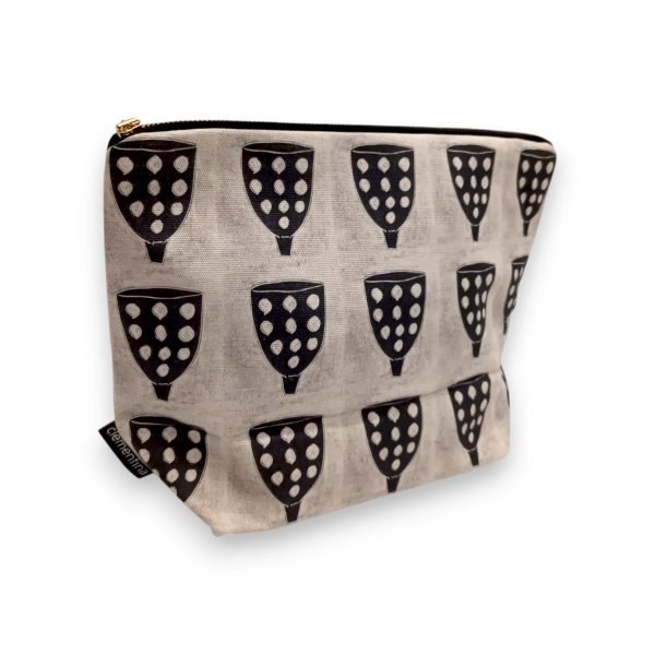 TOILETRY BAG - Image 2